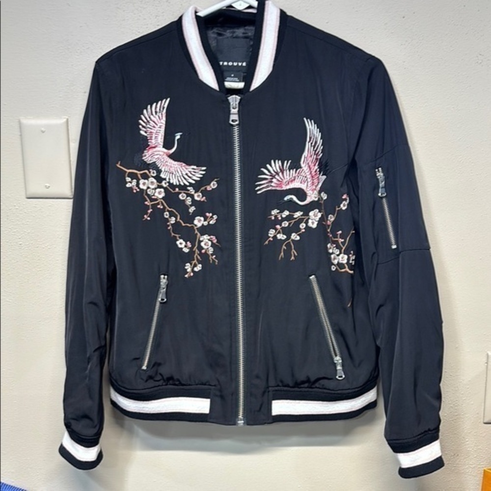 Trove by anthropology embroidered bird bomber jacket S